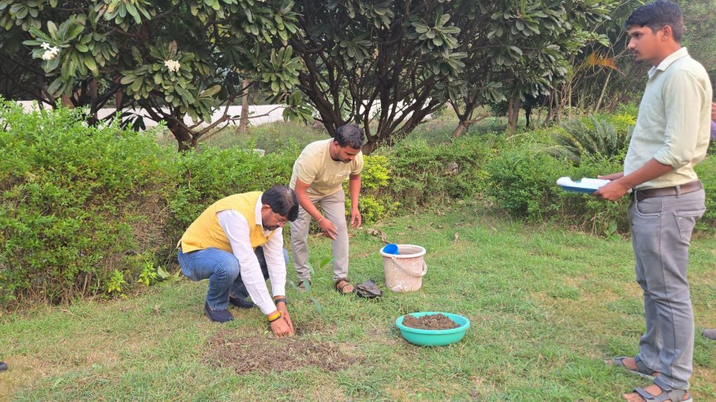 पशु प्रजनन प्रक्षेत्र की व्यवस्थाओं को बेहतर बनाया जाए 1