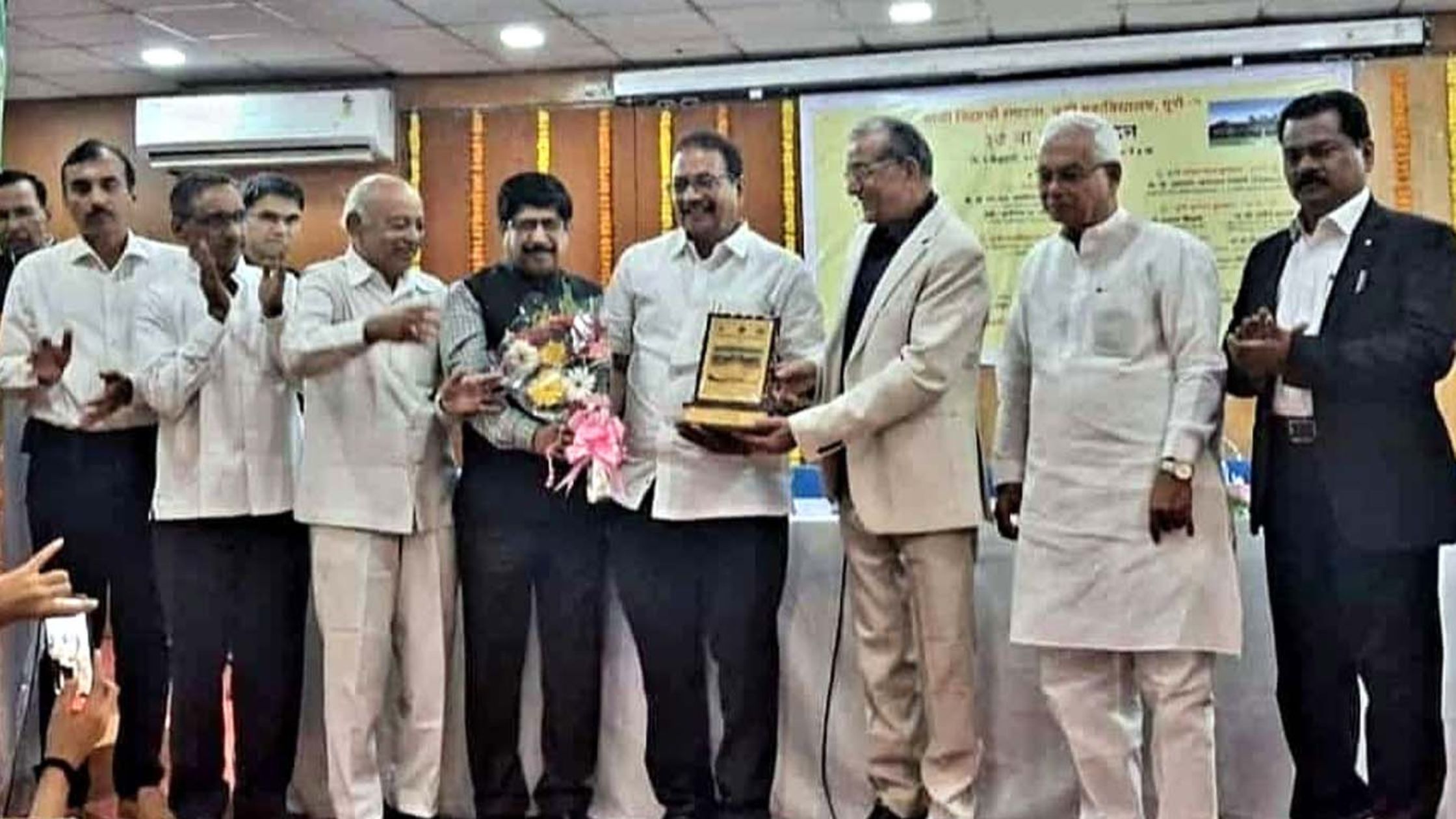 Panchganga Seeds Director Prabhakar Shinde received Krishi Samman Award